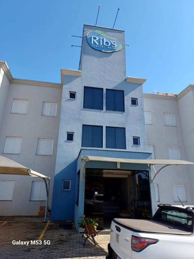 Ribs Hotel Piuí Exteriér fotografie